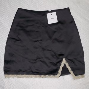 Adika skirt, pencil skirt, xs, black- lacey, cute, y2k, zipped skirt, never worn